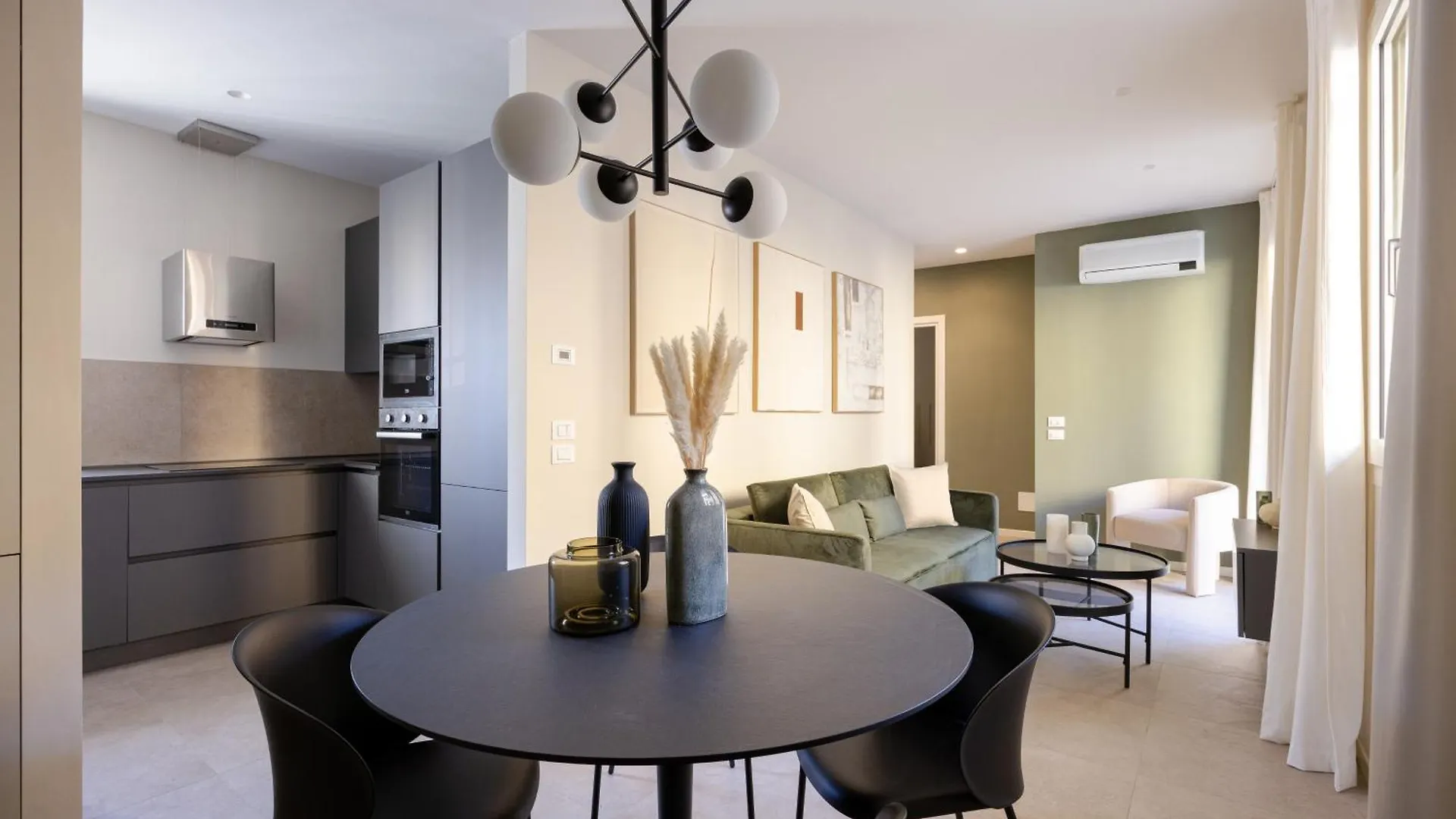 Luxury Home In The Heart Of Vicenza Apartamento